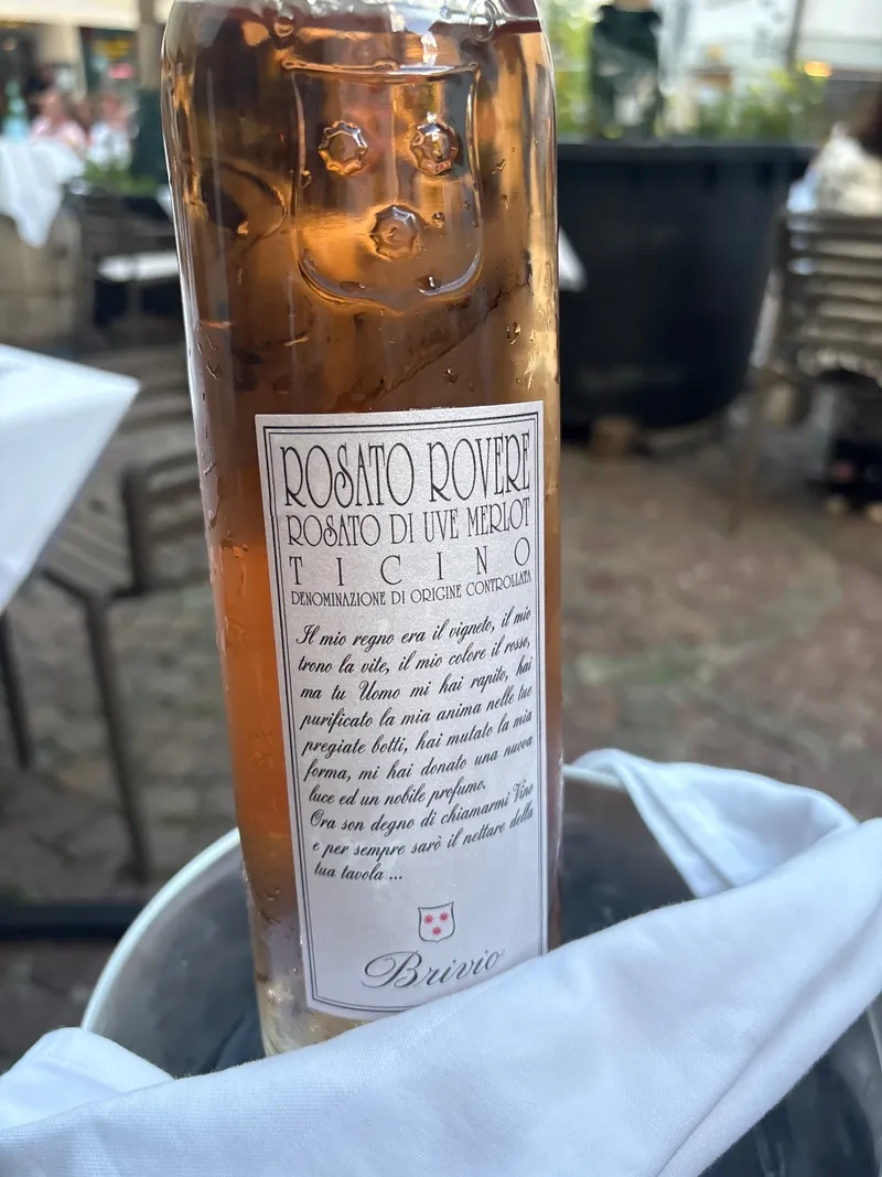 Etikett von Rosato Rovere