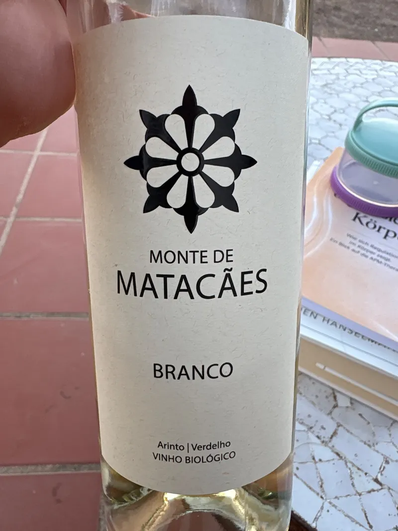 Etikett von Monte de Matacães Branco