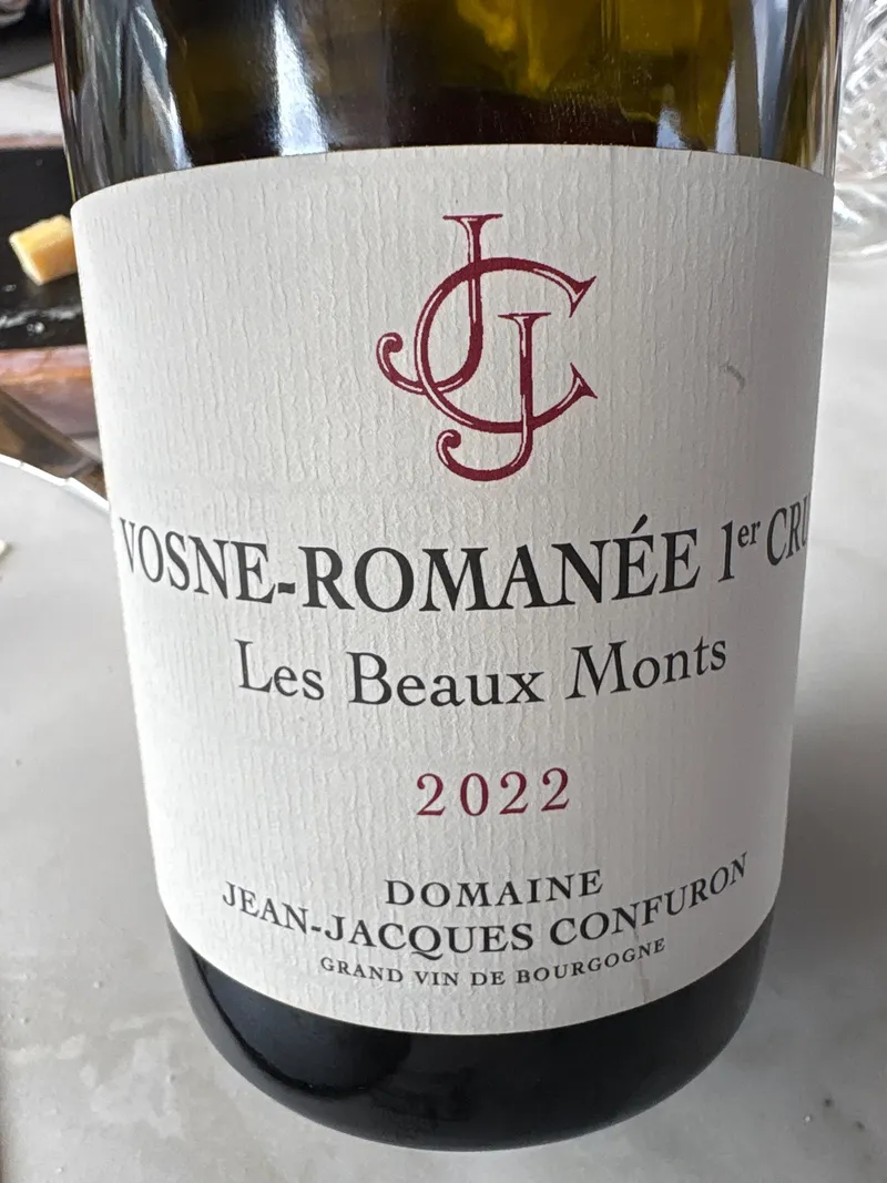 Etikett von Vosne-Romanée 1er Cru Les Beaux Monts