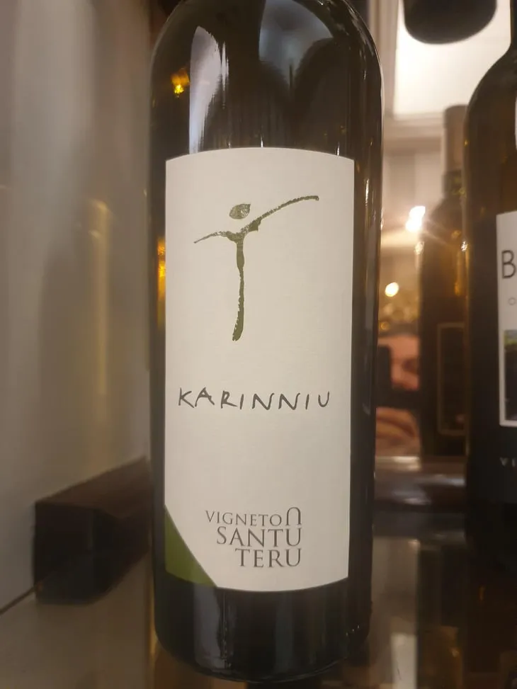 Etikett von Karinniu